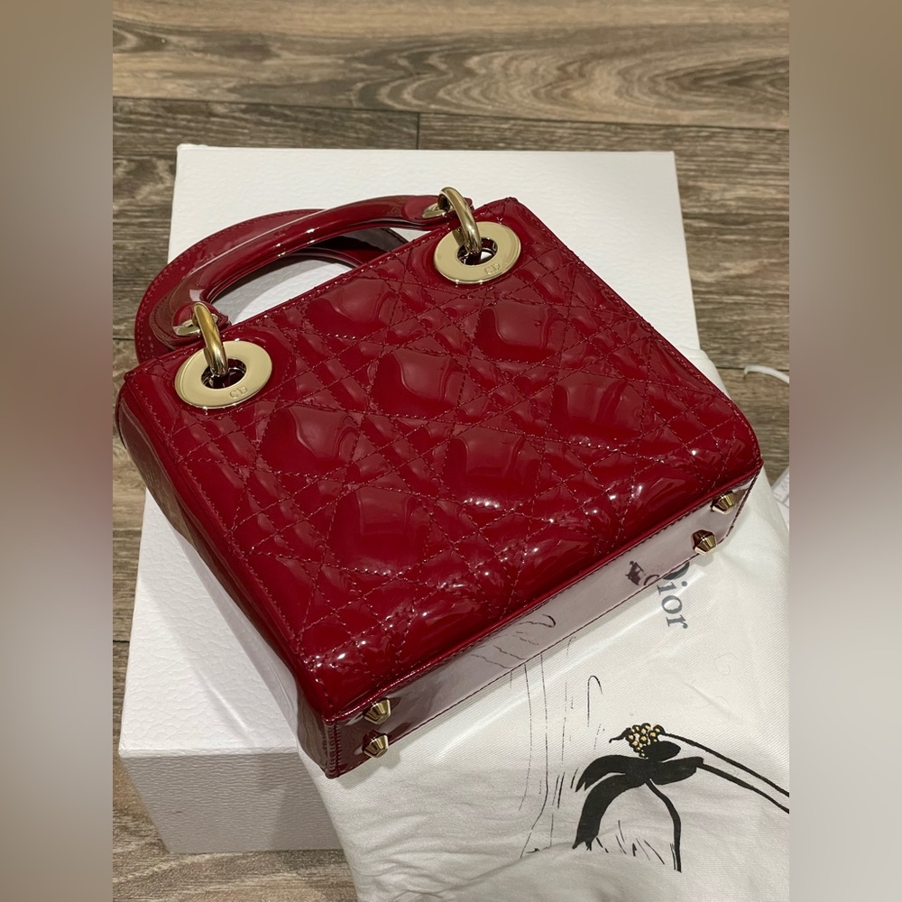 DIOR MINI LADY DIOR BAG CHERRY RED PATENT CANNAGE CALFSKIN GOLD HW PRELOVED - Picture 6 of 13
